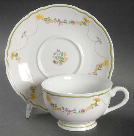 Garland Crown Footed Cup & Saucer Set