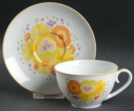 Golden Afternoon Flat Cup & Saucer Set
