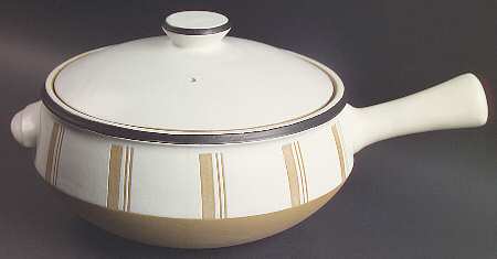 Gourmet 2.25 Qt Round Covered Casserole