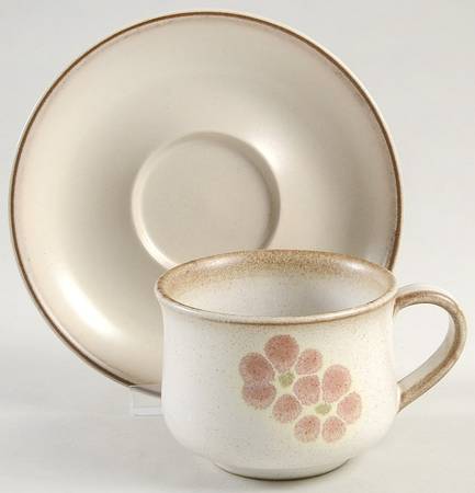 Flat Cup & Saucer Set