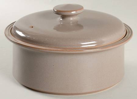 Kashmir 1.5 Qt Round Covered Casserole