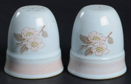 Normandy Salt & Pepper Set