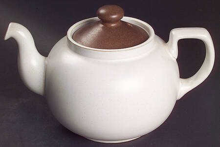 Potpourri White Teapot & Lid