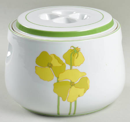 Quadrille Round Covered Vegetable