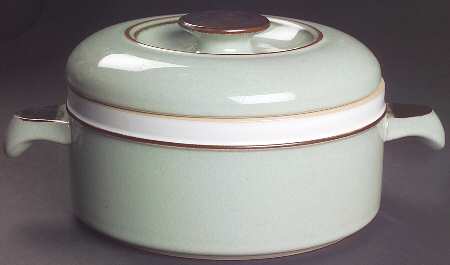 Romance 1.5 Qt Round Covered Casserole