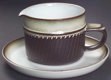 Rondo Gravy Boat & Underplate