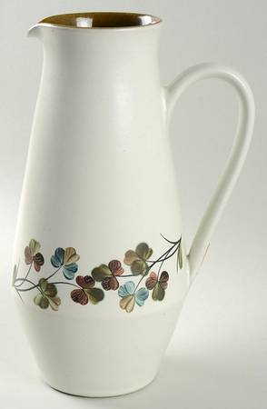 Shamrock 48 Oz Pitcher