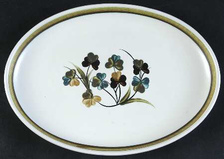 Shamrock 9" Oval Serving Platter