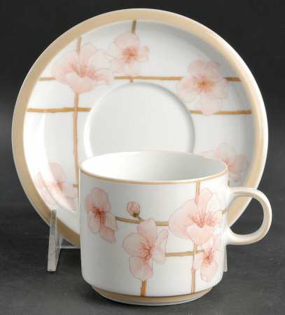 Tiger Lily Flat Cup & Saucer Set