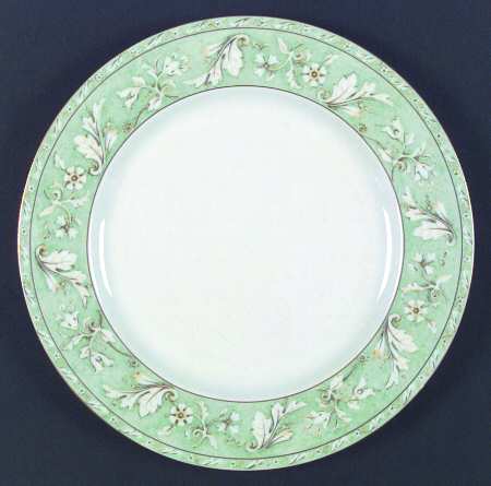 Acanthus Green Dinner Plate