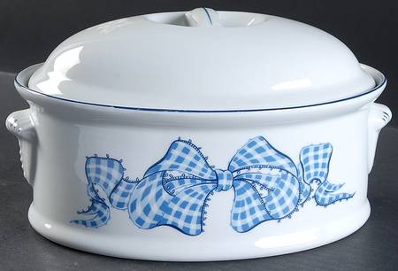Blue Gingham 2 Quart Oval Covered Casserole