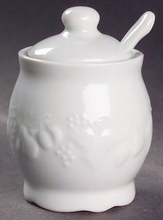 California (Blanc De Blanc) Mustard Jar & Lid with Spoon