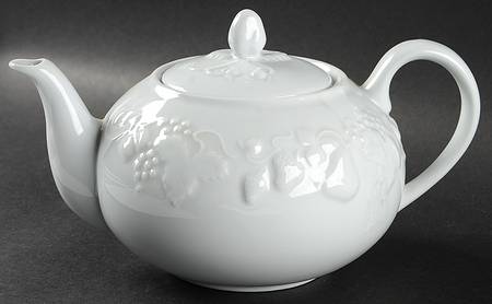 California (Blanc De Blanc) Teapot & Lid