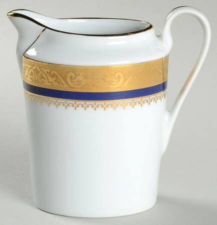 Marquis Blue Creamer