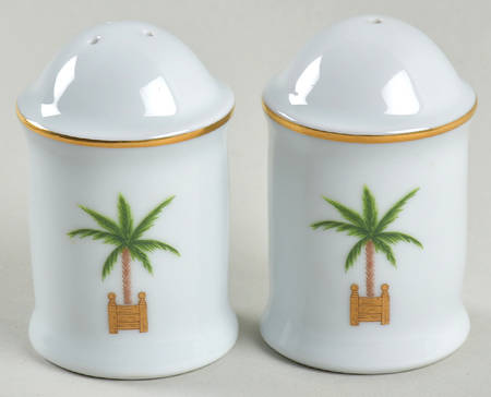 Maldives Salt & Pepper Set