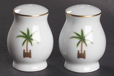 Maldives Salt & Pepper Set