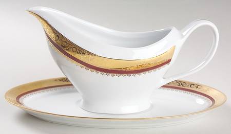 Marquis Red Gravy Boat & Underplate/Relish
