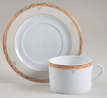 Scala Peach Flat Cup & Saucer Set