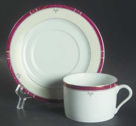 Scala Rubis Flat Cup & Saucer Set