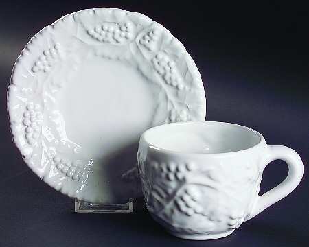 Grappa Flat Cup & Saucer Set