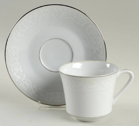Charm Flat Cup & Saucer Set