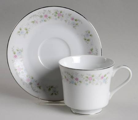 Richmond Footed Cup & Saucer Set