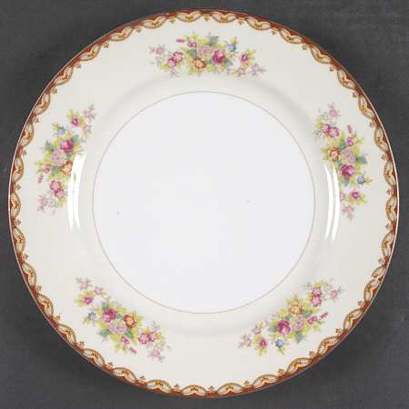 Roslyn Luncheon Plate