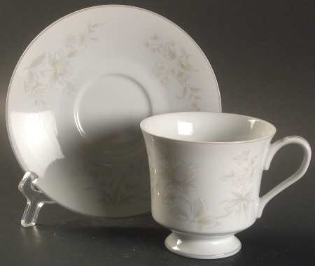 Trousseau Footed Cup & Saucer Set