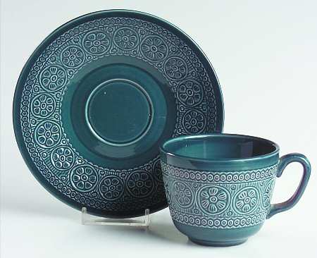 DIS3 Flat Cup & Saucer Set