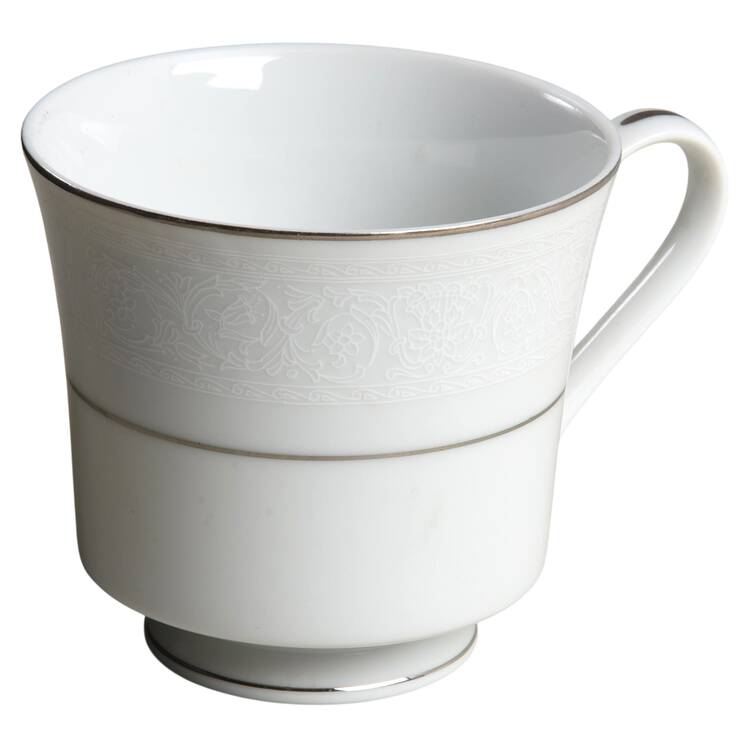 Demure Footed Cup