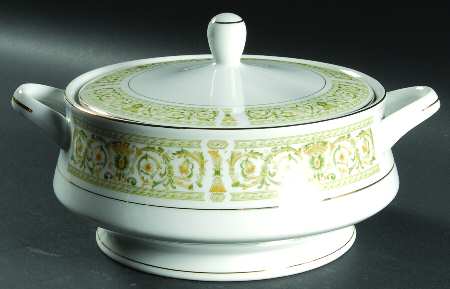 Felicity Round Covered Vegetable