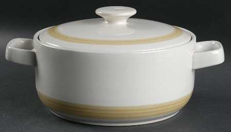 Pebbled Shore 2 Qt Round Covered Casserole