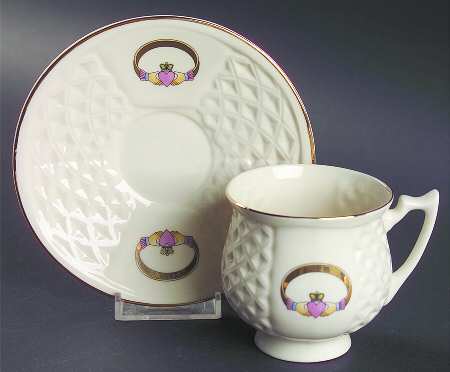 Claddagh Footed Cup & Saucer Set