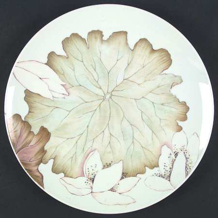 Magnolia by Dorothy Thorpe