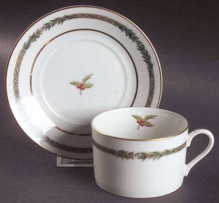 Christmas Classic Flat Cup & Saucer Set