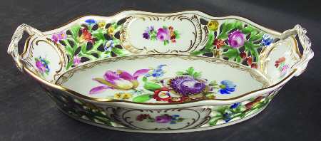 C6T1 11" Oval Handled Bowl