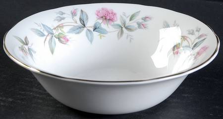 Bramble Rose Soup/Cereal Bowl
