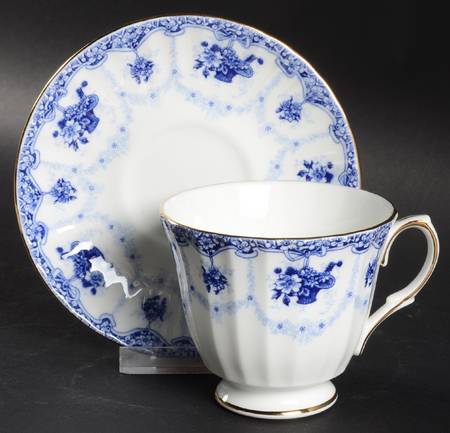 Genevieve Footed Cup & Saucer Set