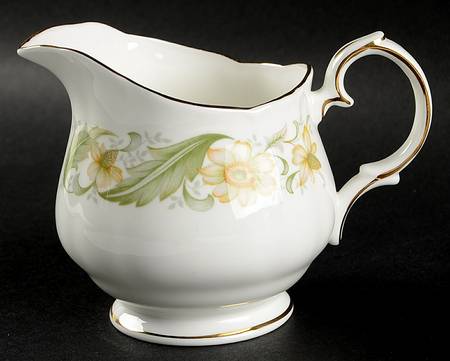 Greensleeves Creamer