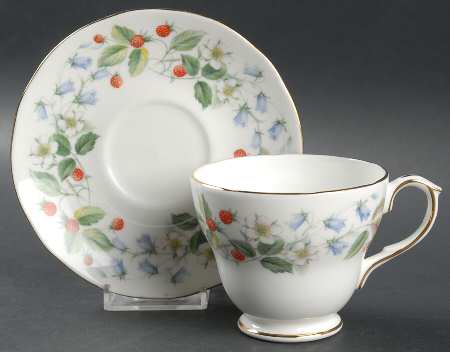 Strawberry Fields Footed Cup & Saucer Set
