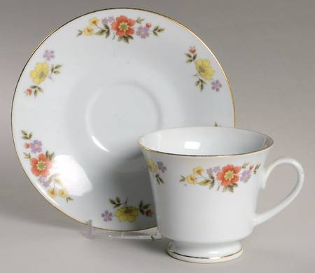 Dalian Footed Cup & Saucer Set