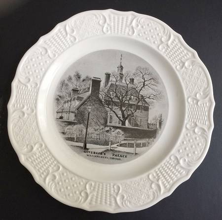 Williamsburg Dinner Plate