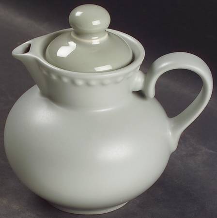 Rondure Sage Creamer & Lid