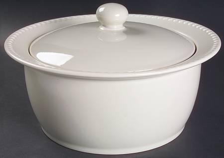 Rondure Rye 2 Qt Round Covered Casserole