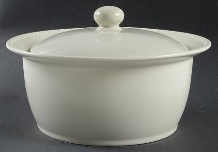 Rondure Rye 3 Quart Round Covered Casserole