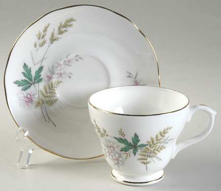 Louise Footed Cup & Saucer Set