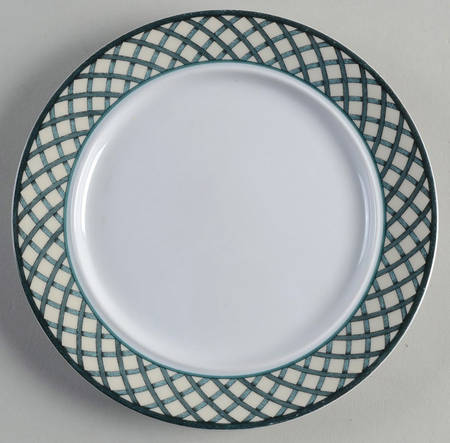 Nordic Holiday-Lattice, Ribbon&Berries Bread & Butter Plate