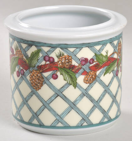 Nordic Holiday-Lattice, Ribbon&Berries Sugar Bowl No Lid