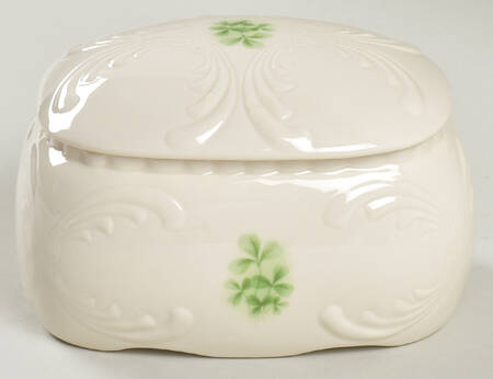 Shamrock (Embossed) Jewelry Box & Lid