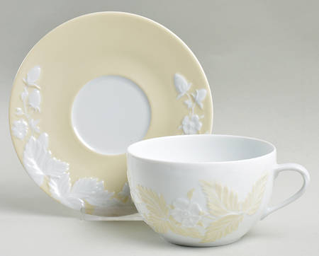 Promenade Tan (Ivoire) Breakfast Cup & Saucer Set